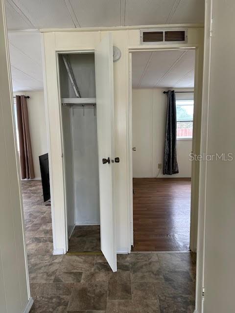 Image 22 of 31 For 5911 61 Place