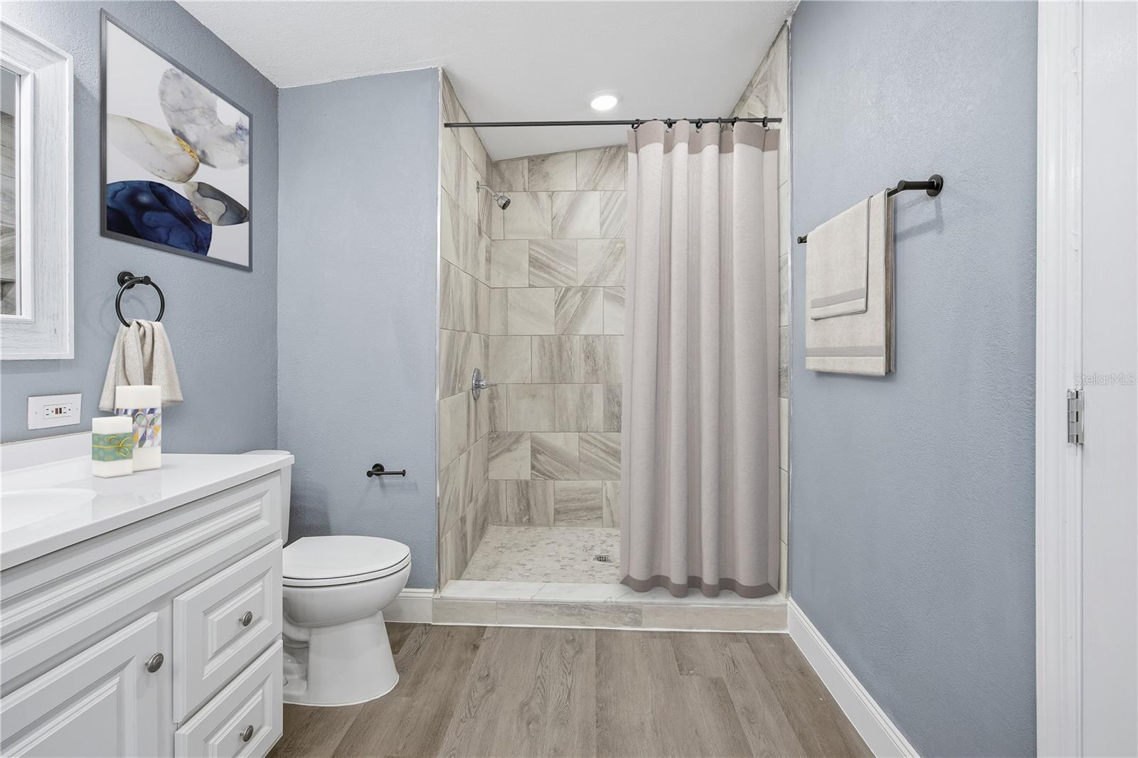 Image 26 of 38 For 6691 85th Street