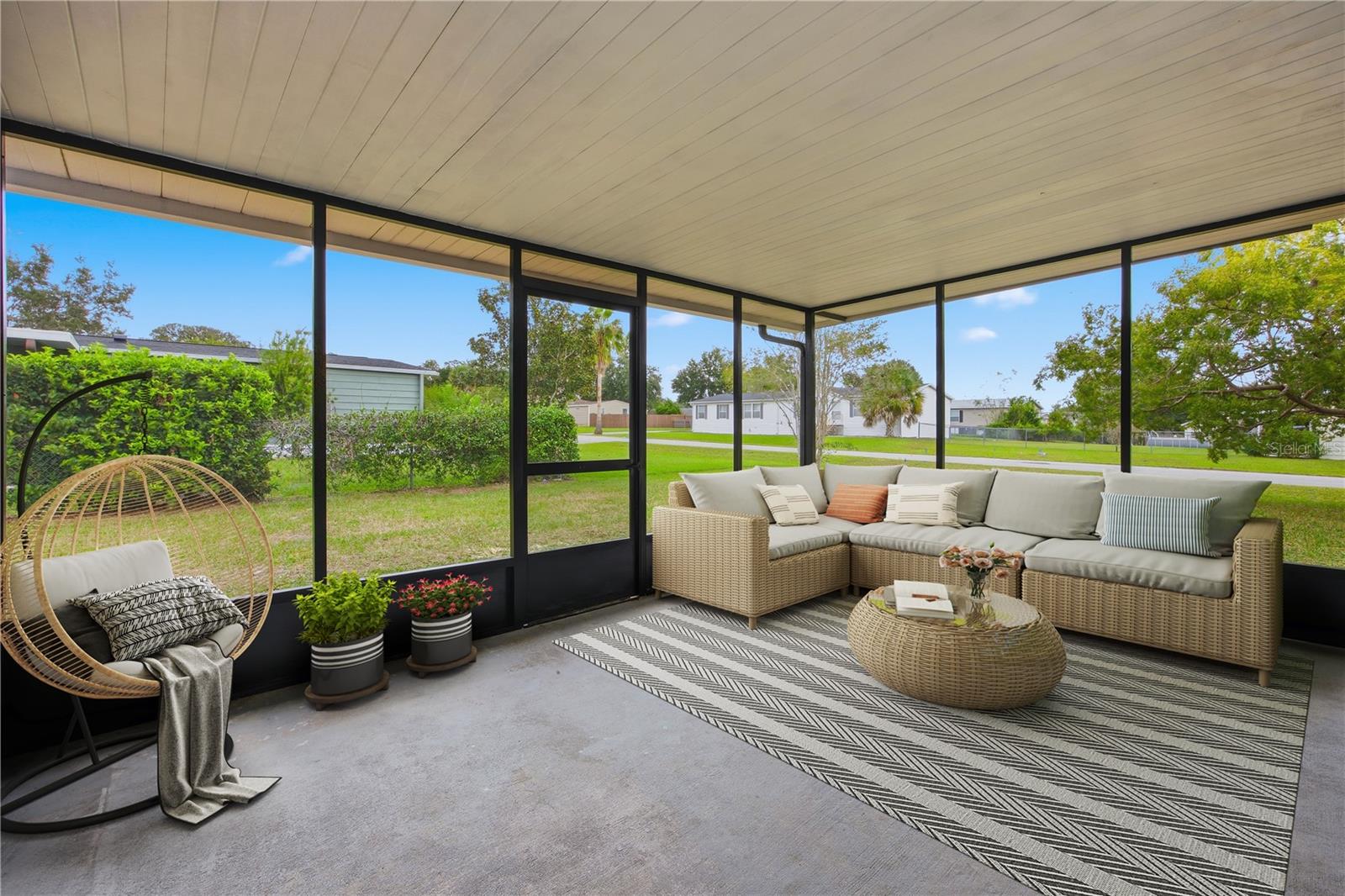 Image 28 of 38 For 6691 85th Street