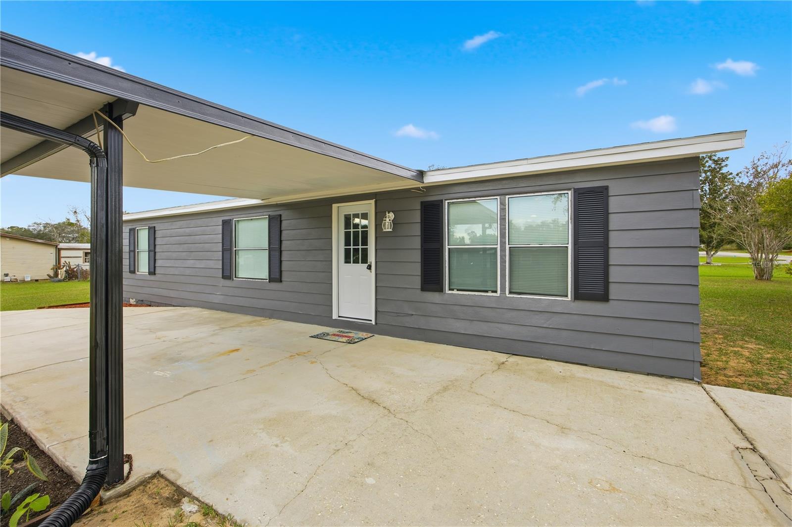 Image 4 of 38 For 6691 85th Street