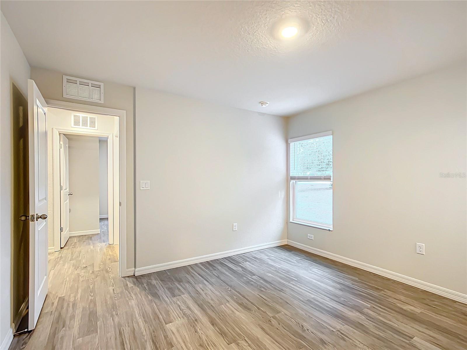 Image 18 of 18 For 3074 Odier Street