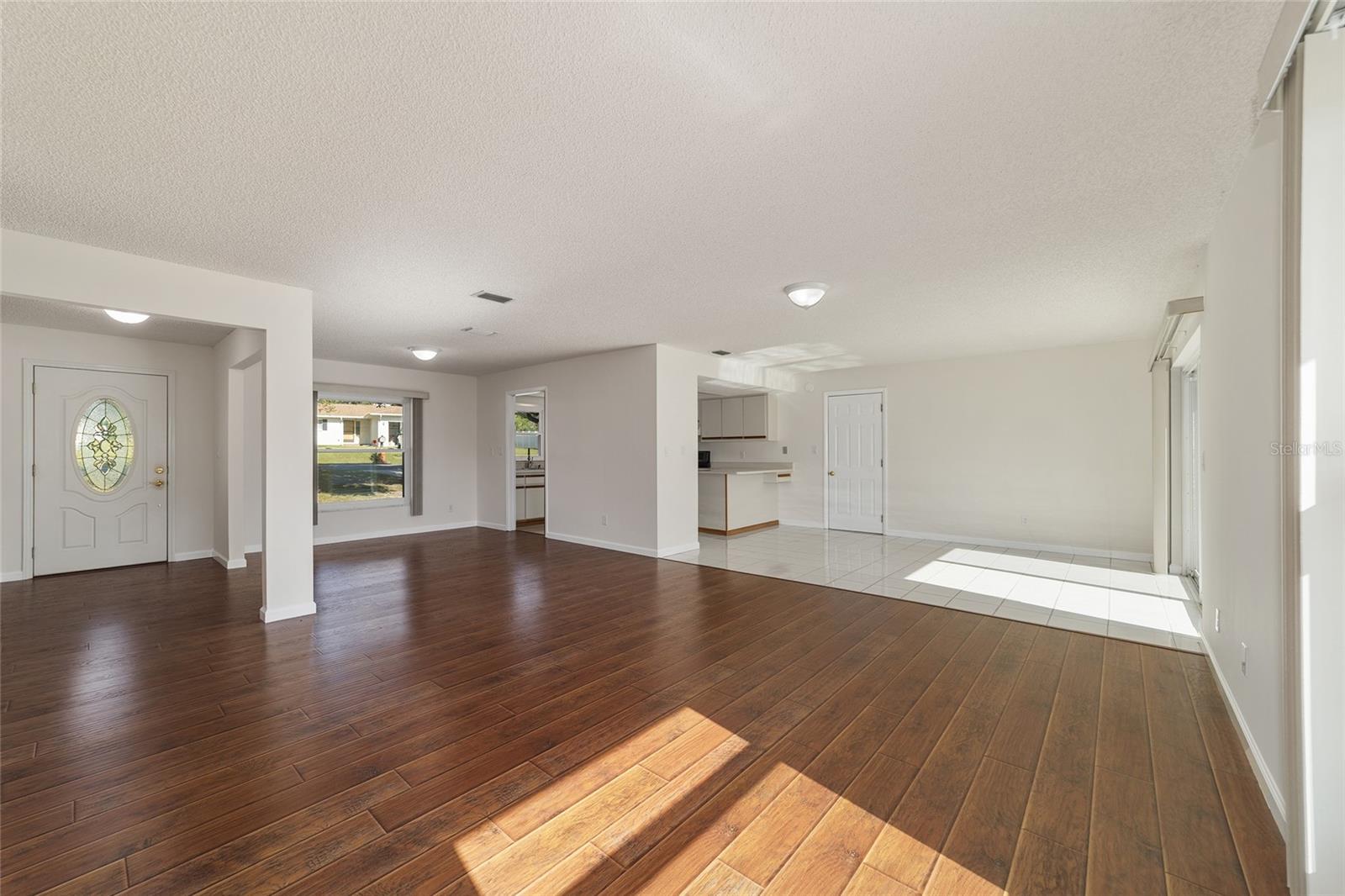 Image 20 of 75 For 10361 83rd Terrace