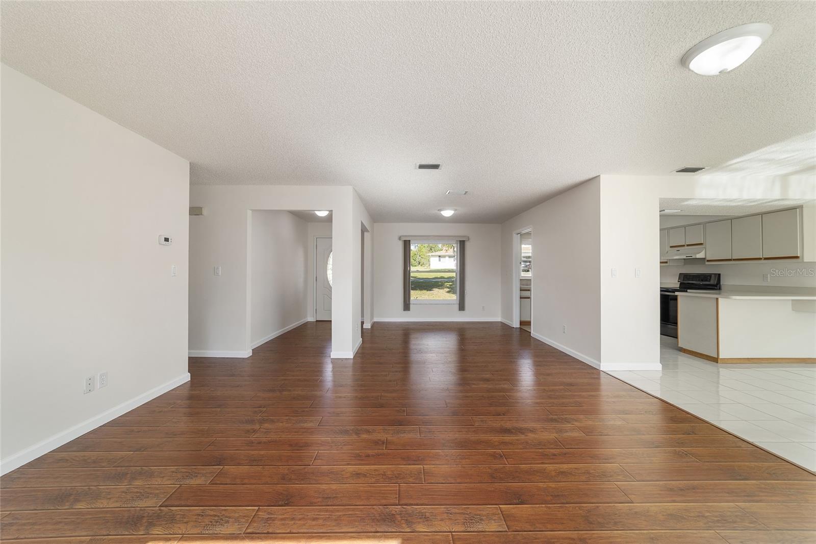 Image 21 of 75 For 10361 83rd Terrace