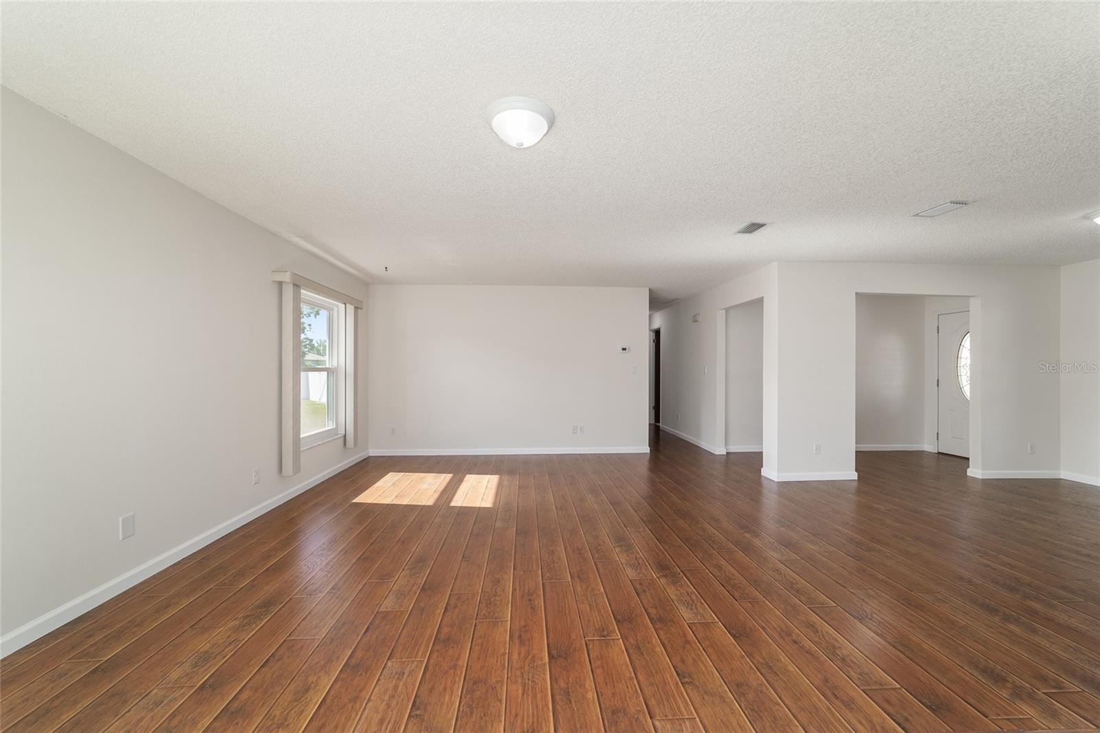 Image 23 of 75 For 10361 83rd Terrace