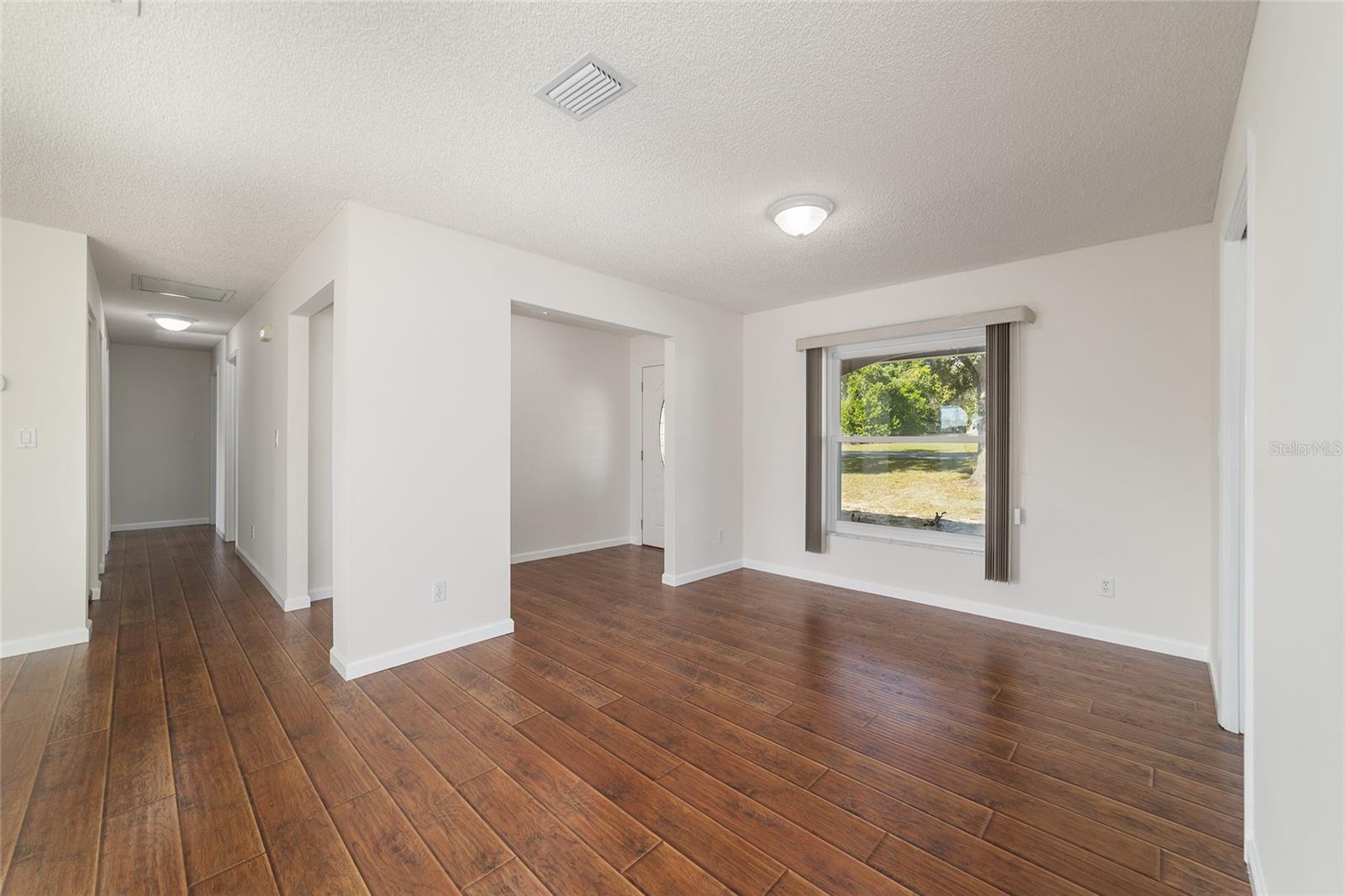 Image 24 of 75 For 10361 83rd Terrace