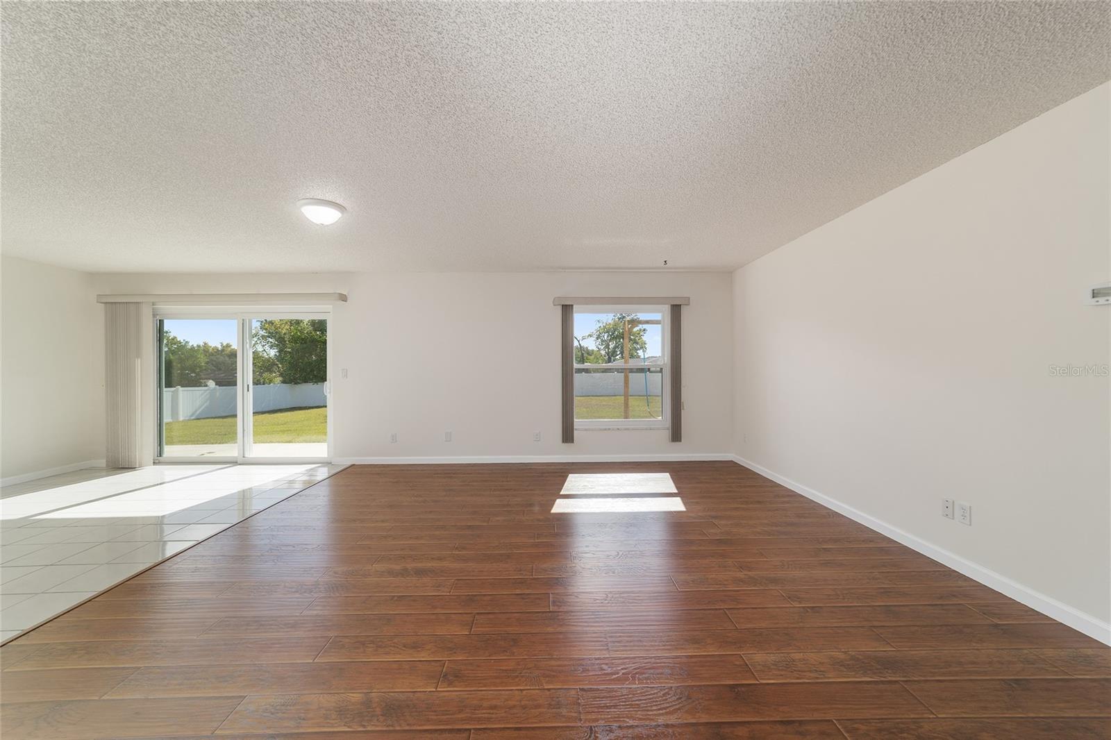 Image 27 of 75 For 10361 83rd Terrace