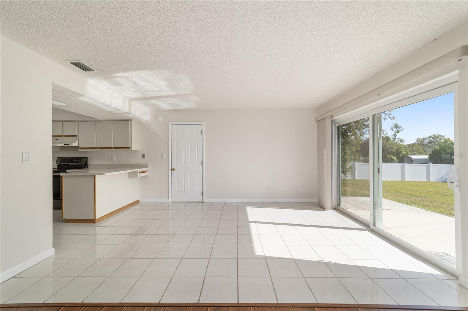 Image 29 of 75 For 10361 83rd Terrace