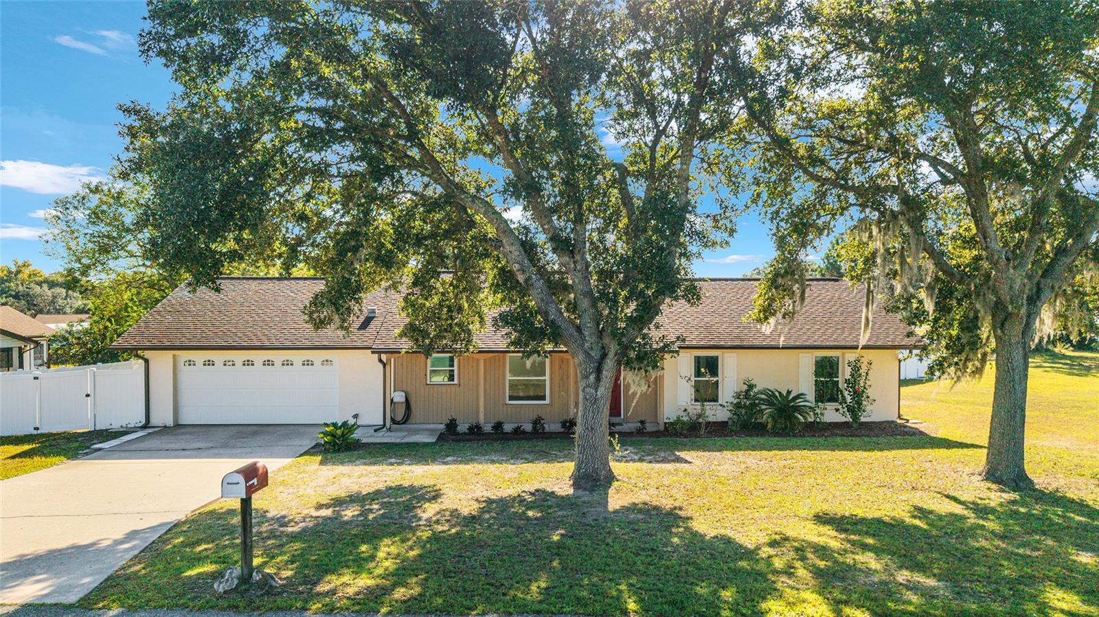 Image 3 of 75 For 10361 83rd Terrace