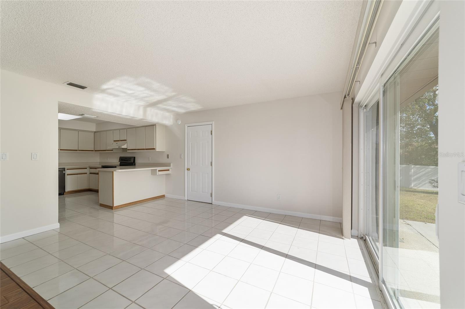 Image 30 of 75 For 10361 83rd Terrace