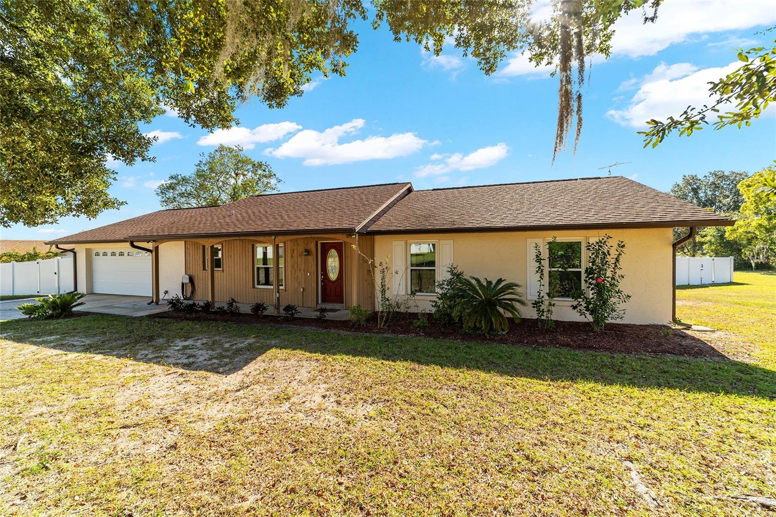 Image 5 of 75 For 10361 83rd Terrace