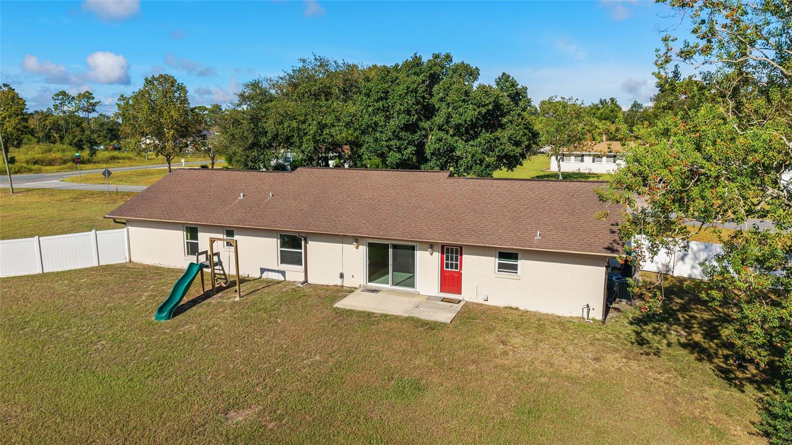 Image 9 of 75 For 10361 83rd Terrace