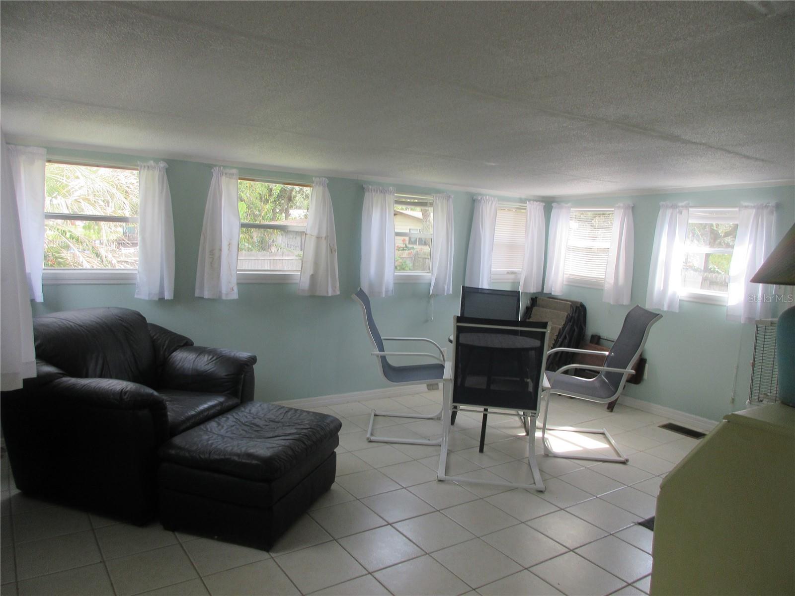 Image 36 of 77 For 5515 182nd Terrace