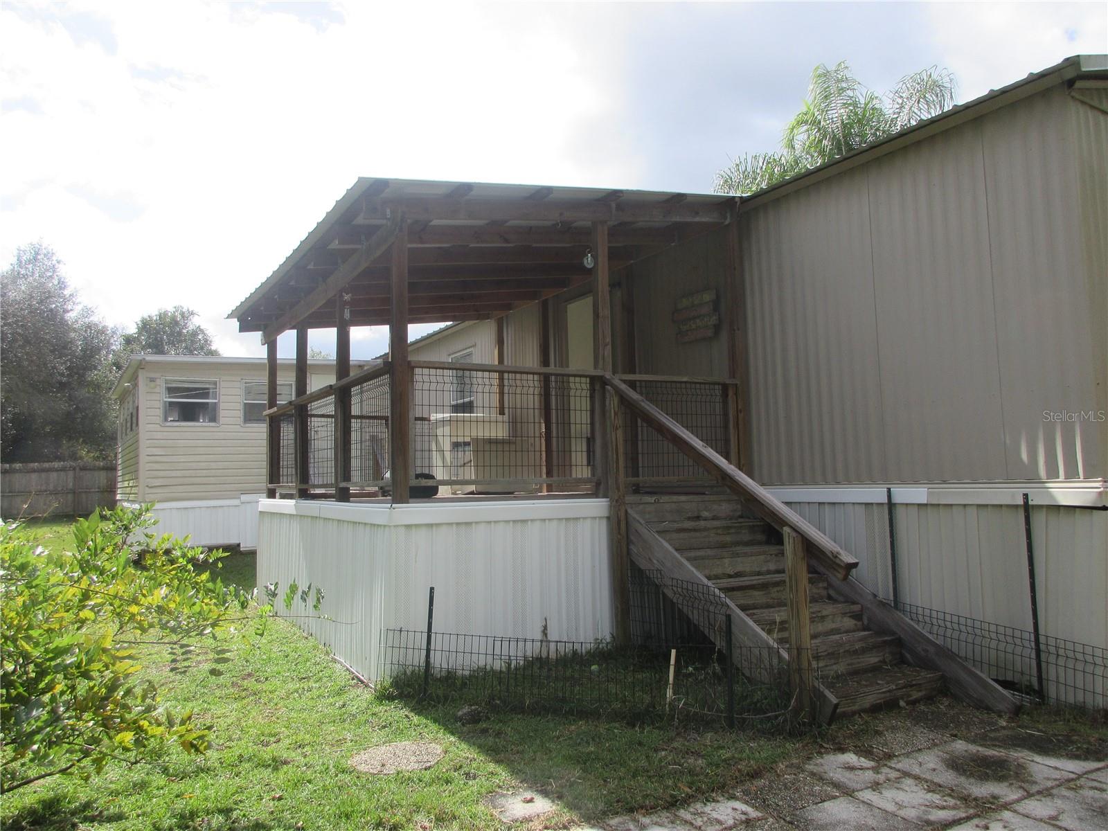 Image 5 of 77 For 5515 182nd Terrace