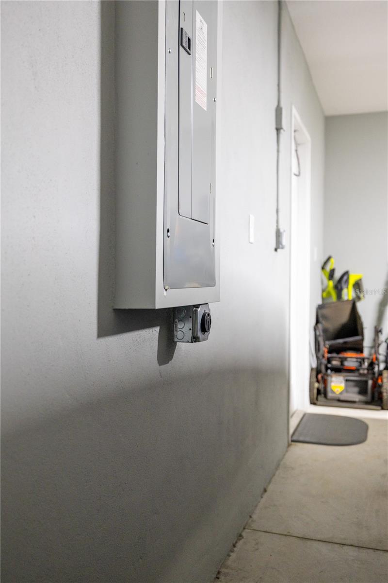 Image 29 of 34 For 4978 91st Street