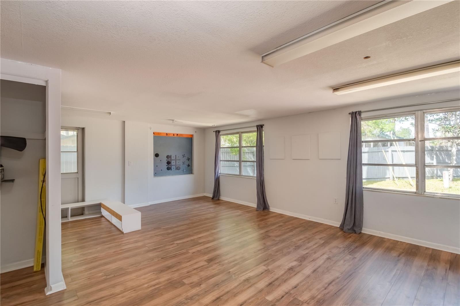 Image 15 of 61 For 15 Ruckert Circle