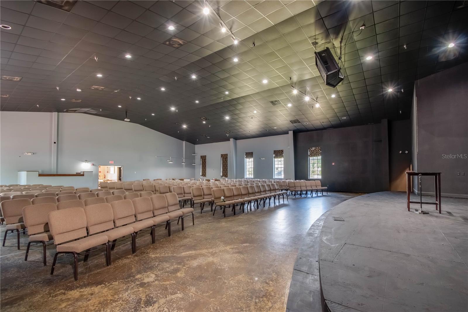 Image 39 of 61 For 15 Ruckert Circle