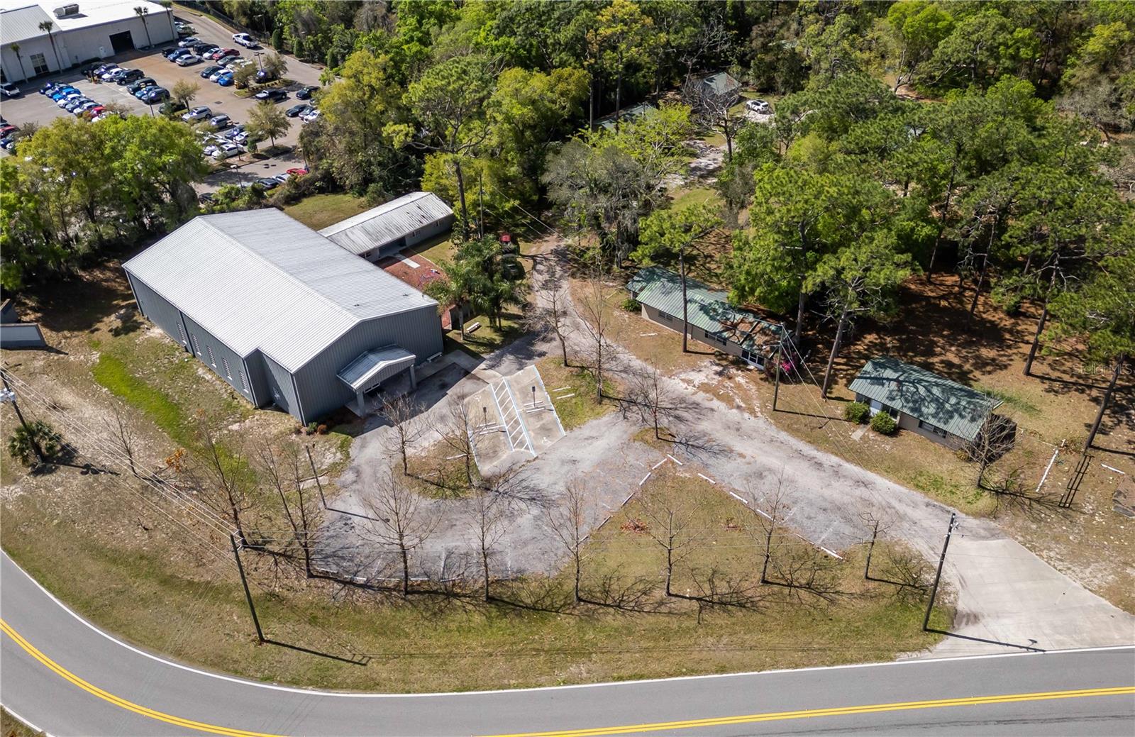 Image 7 of 61 For 15 Ruckert Circle