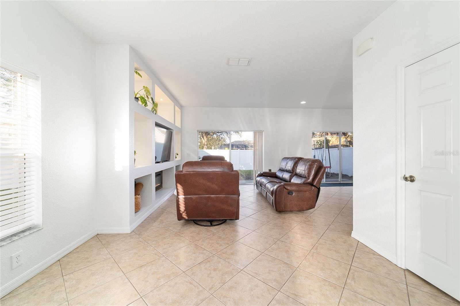 Image 11 of 76 For 5094 122nd Boulevard