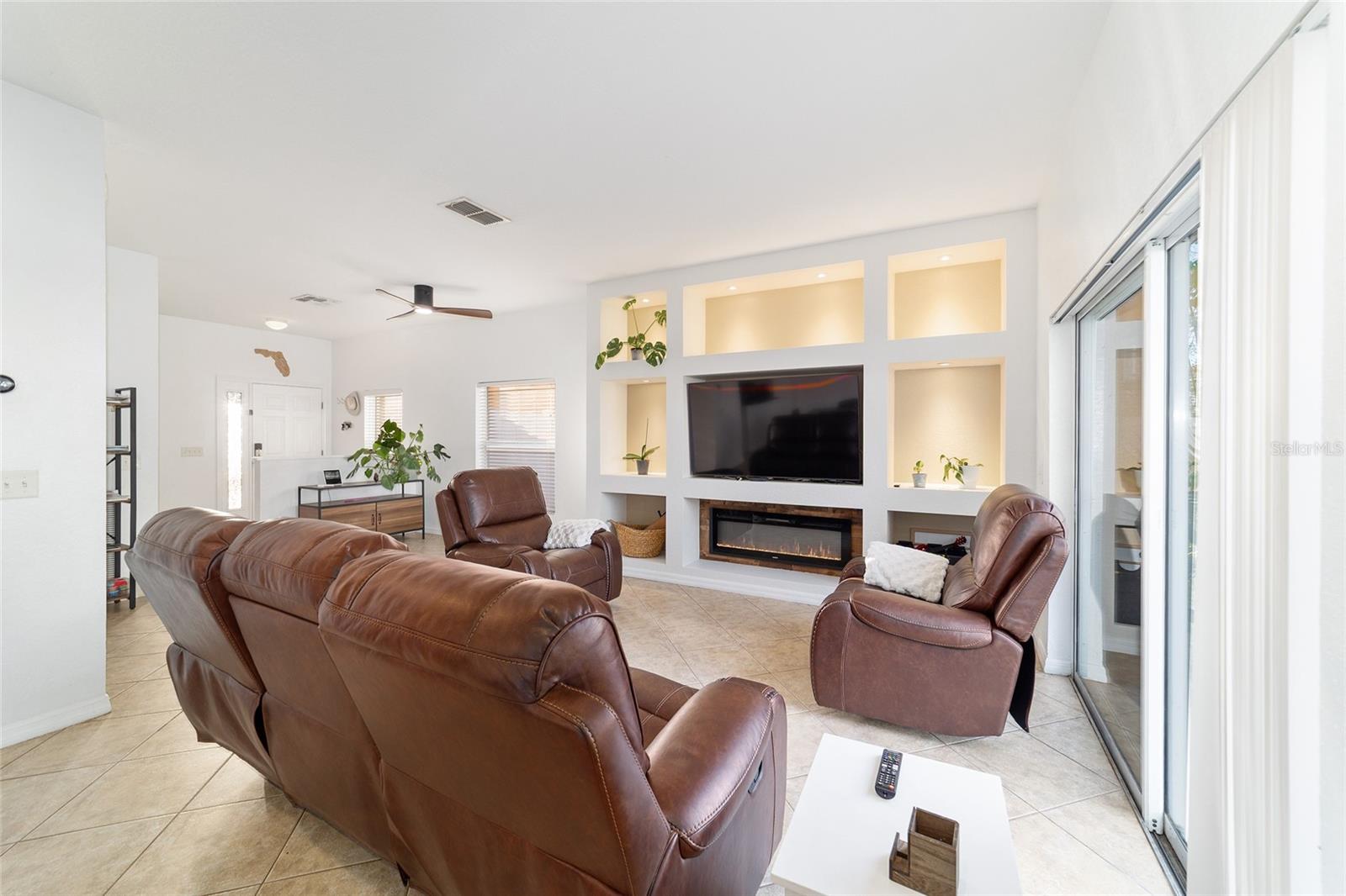 Image 19 of 76 For 5094 122nd Boulevard