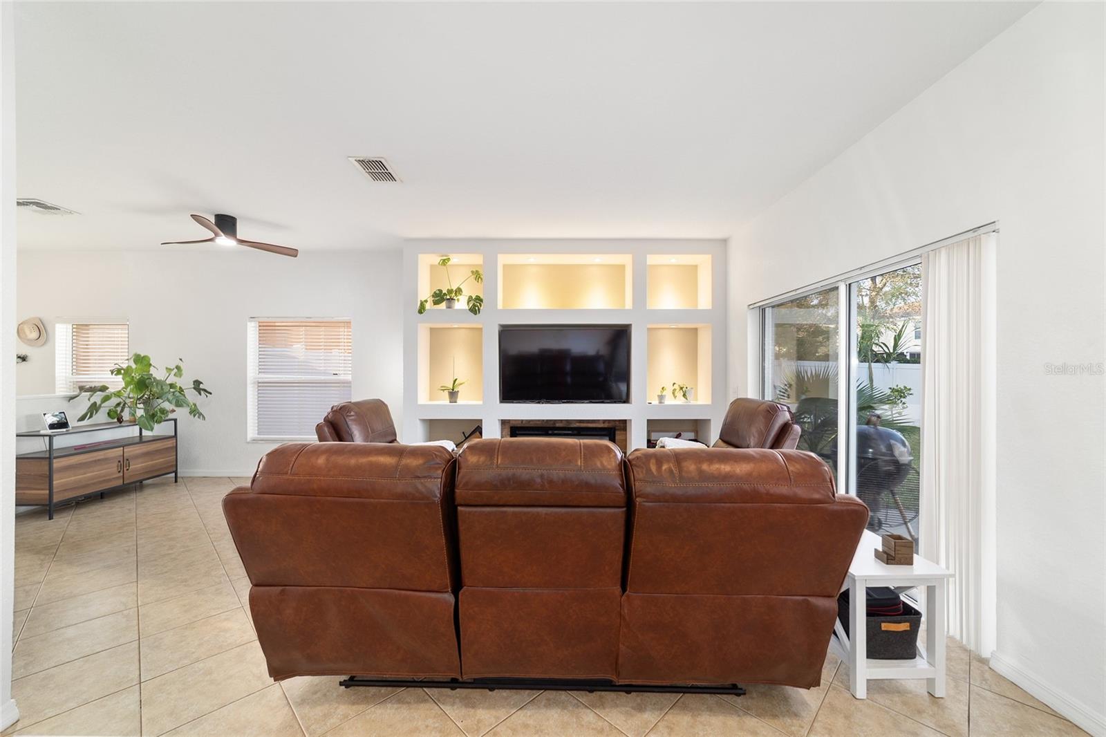 Image 21 of 76 For 5094 122nd Boulevard