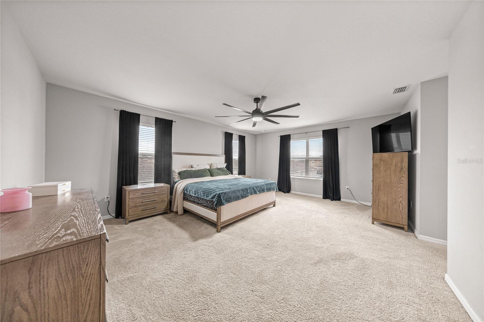 Image 25 of 45 For 5857 81st Place