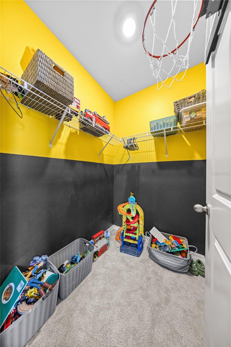 Image 35 of 45 For 5857 81st Place