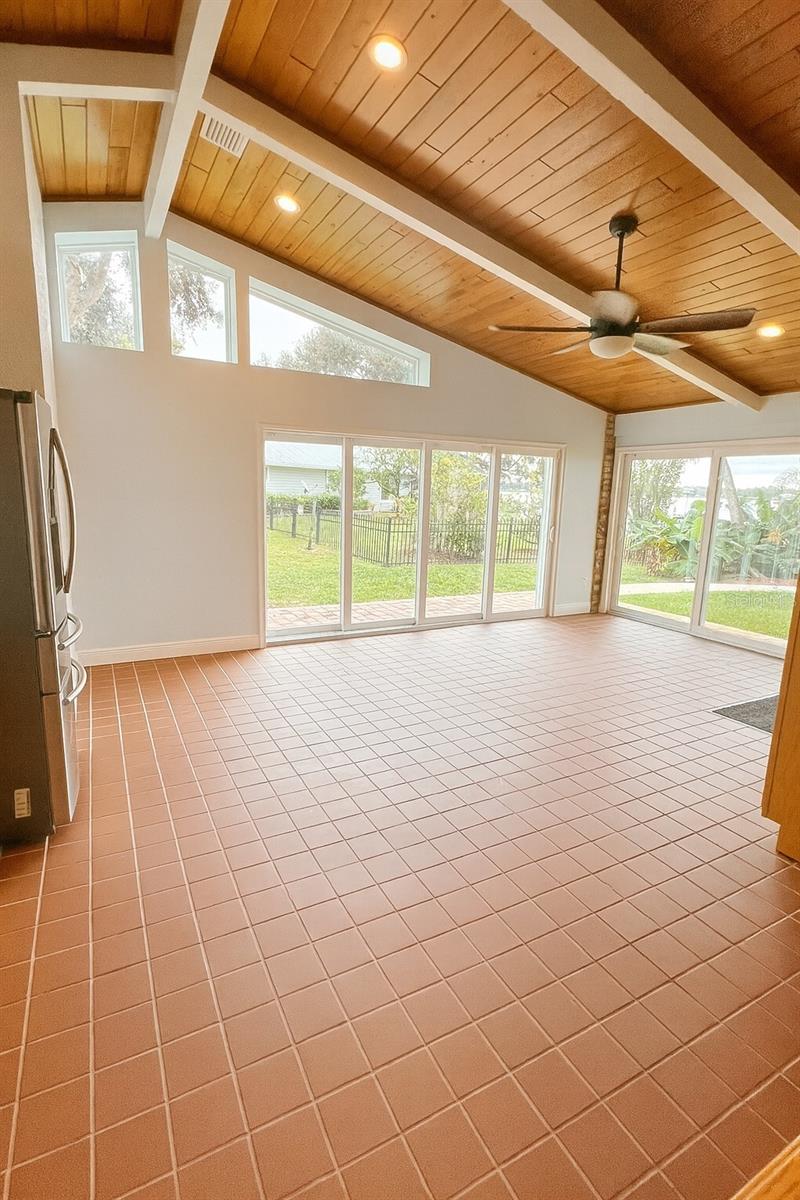 Image 19 of 51 For 35 Chinica Drive