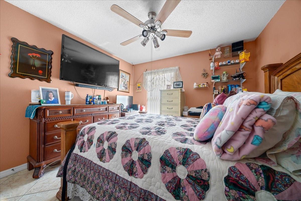 Image 32 of 57 For 1010 Raining Meadows Lane