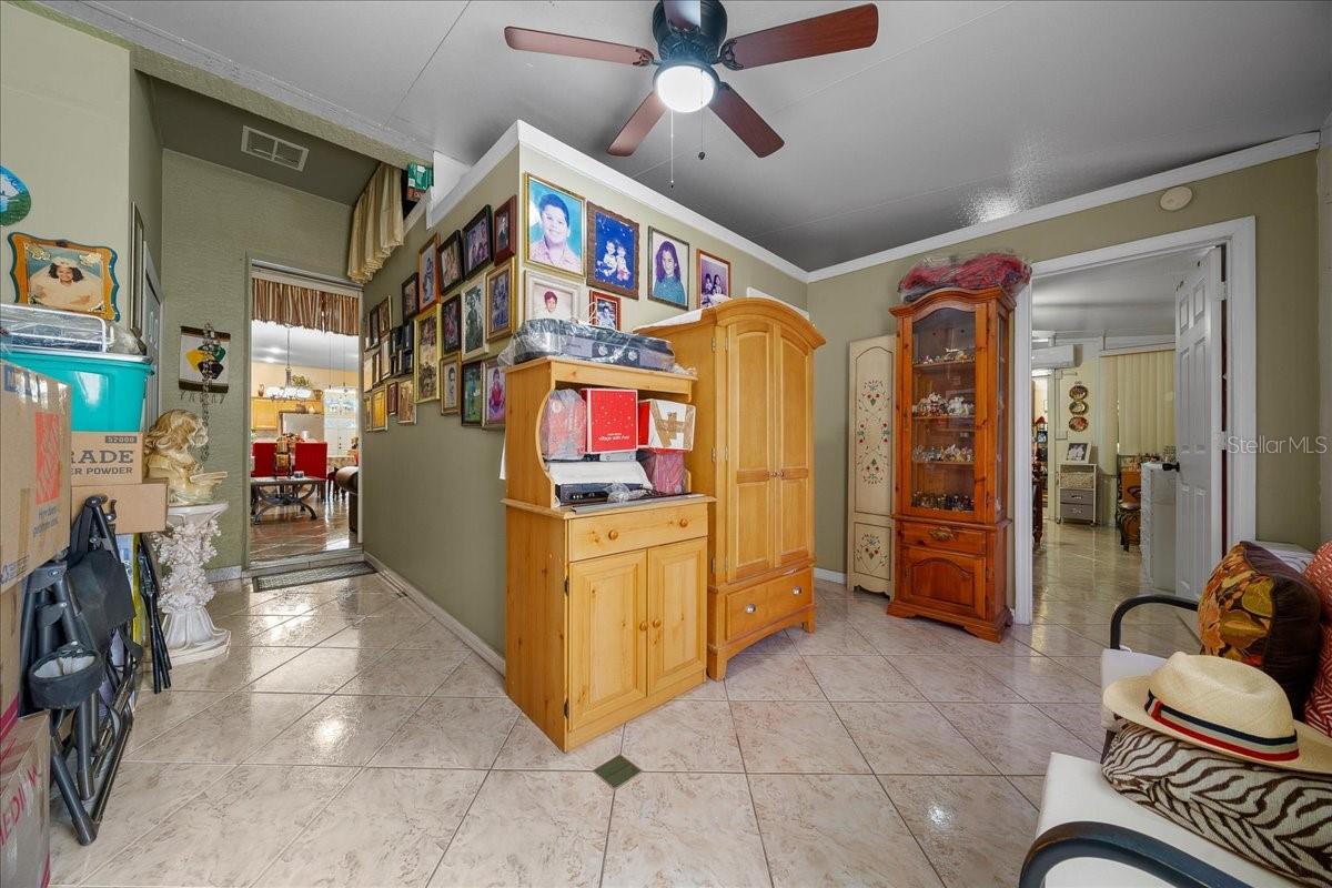 Image 40 of 57 For 1010 Raining Meadows Lane