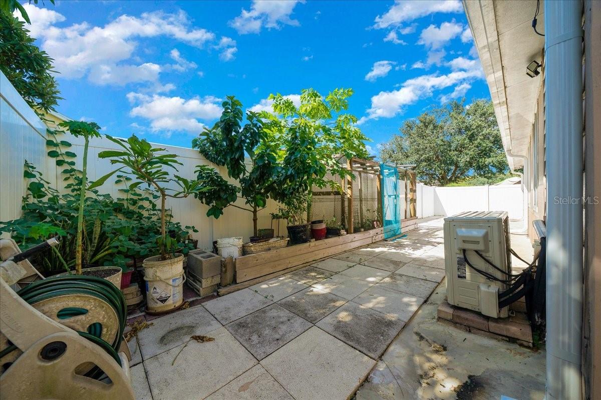 Image 50 of 57 For 1010 Raining Meadows Lane