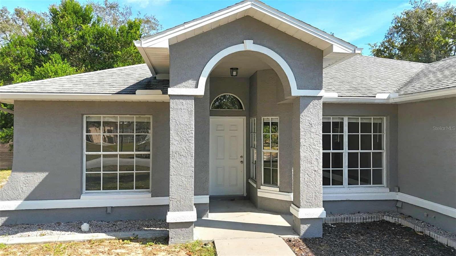 Image 3 of 37 For 110 Outlook Avenue