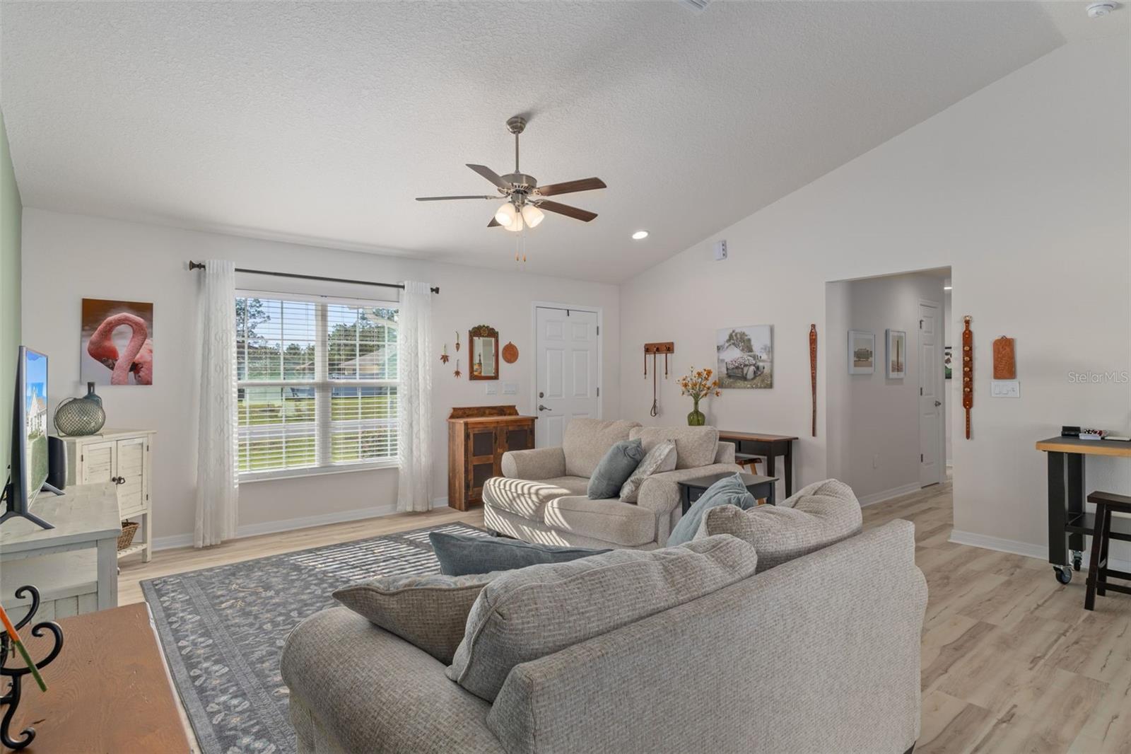 Image 7 of 33 For 741 Walkertown Drive