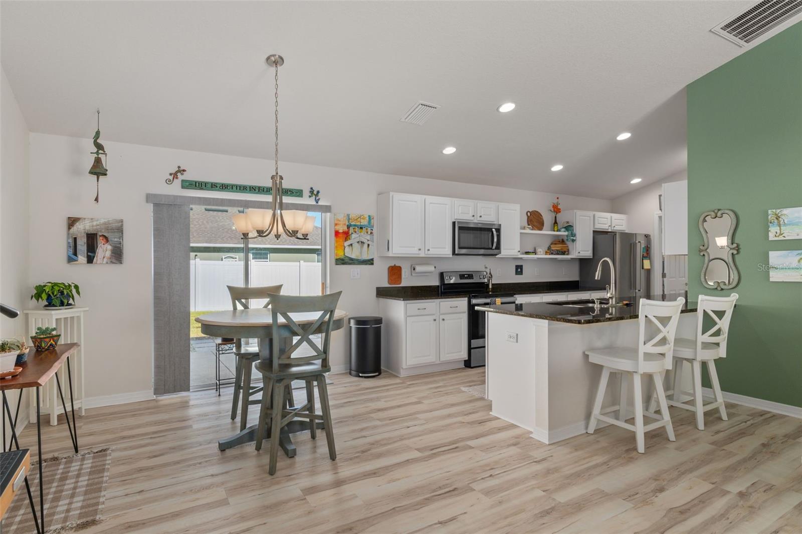 Image 8 of 33 For 741 Walkertown Drive