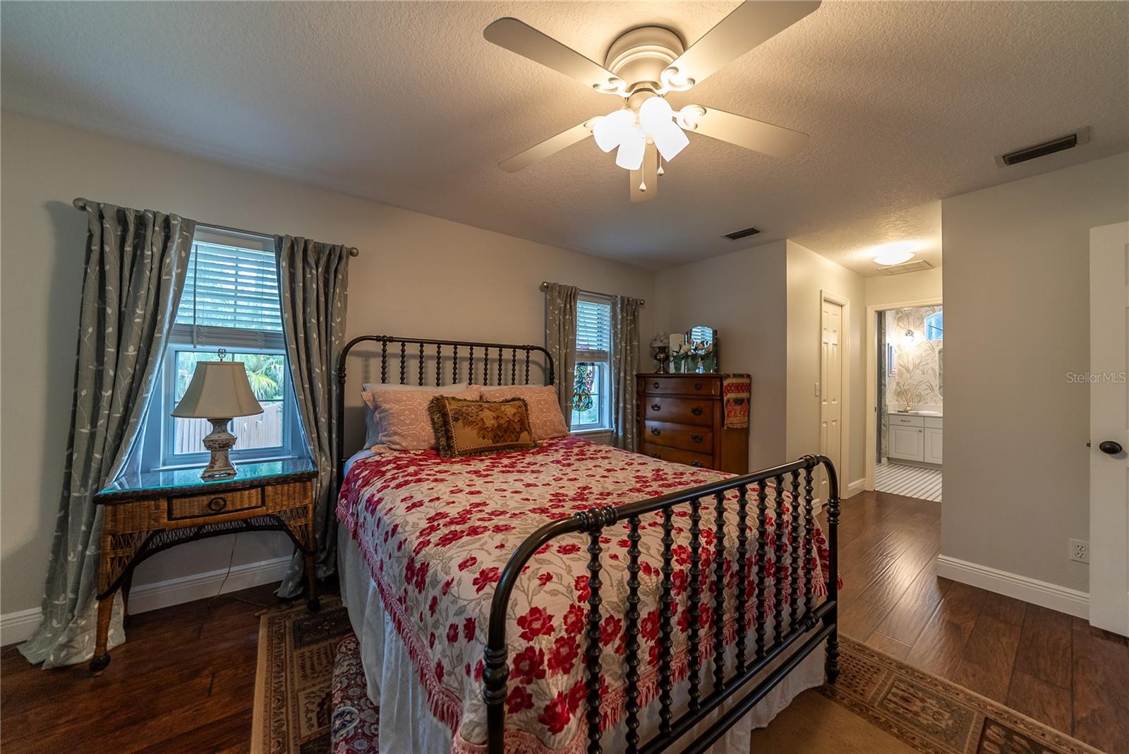 Image 11 of 25 For 5011 8th Street