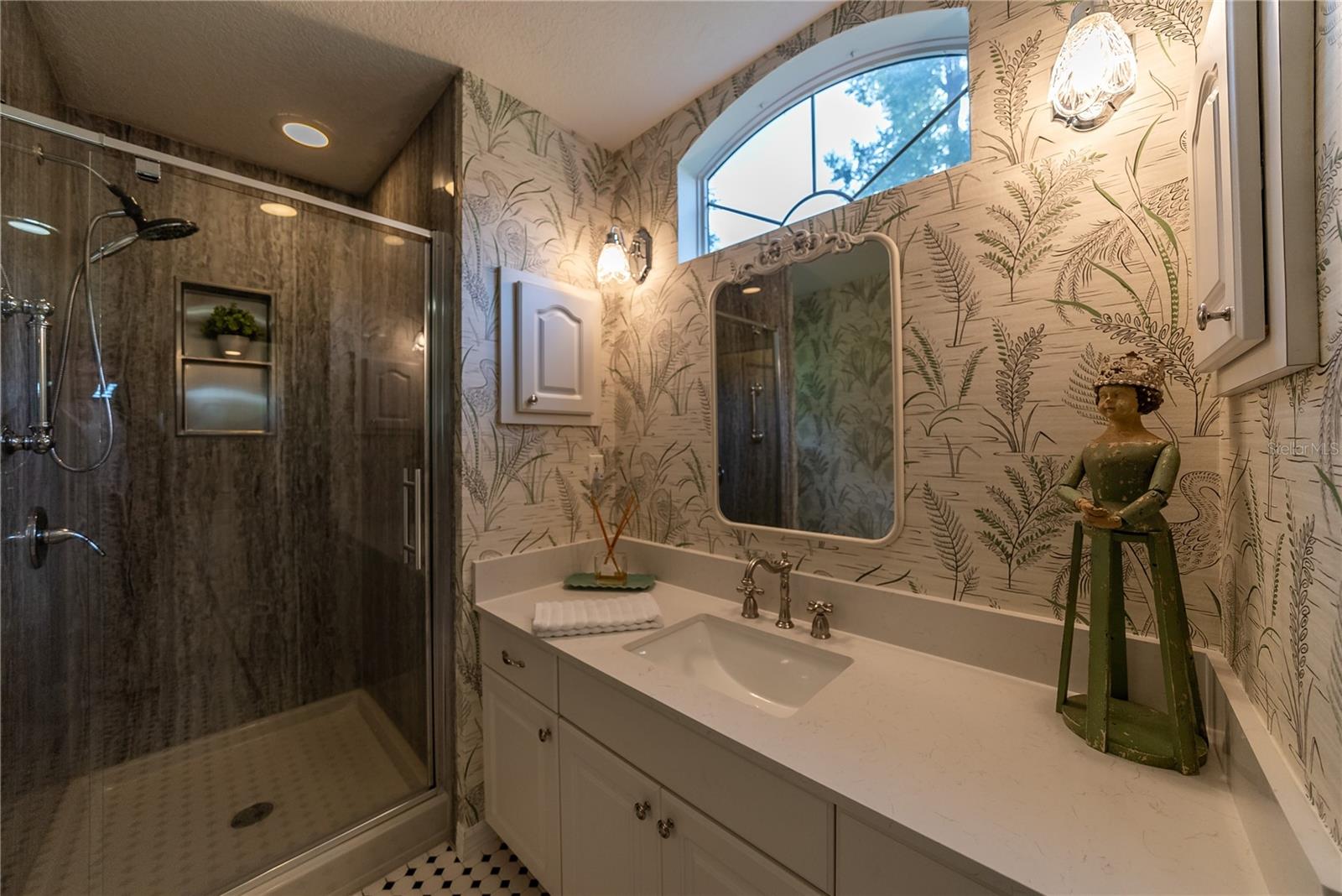 Image 14 of 25 For 5011 8th Street