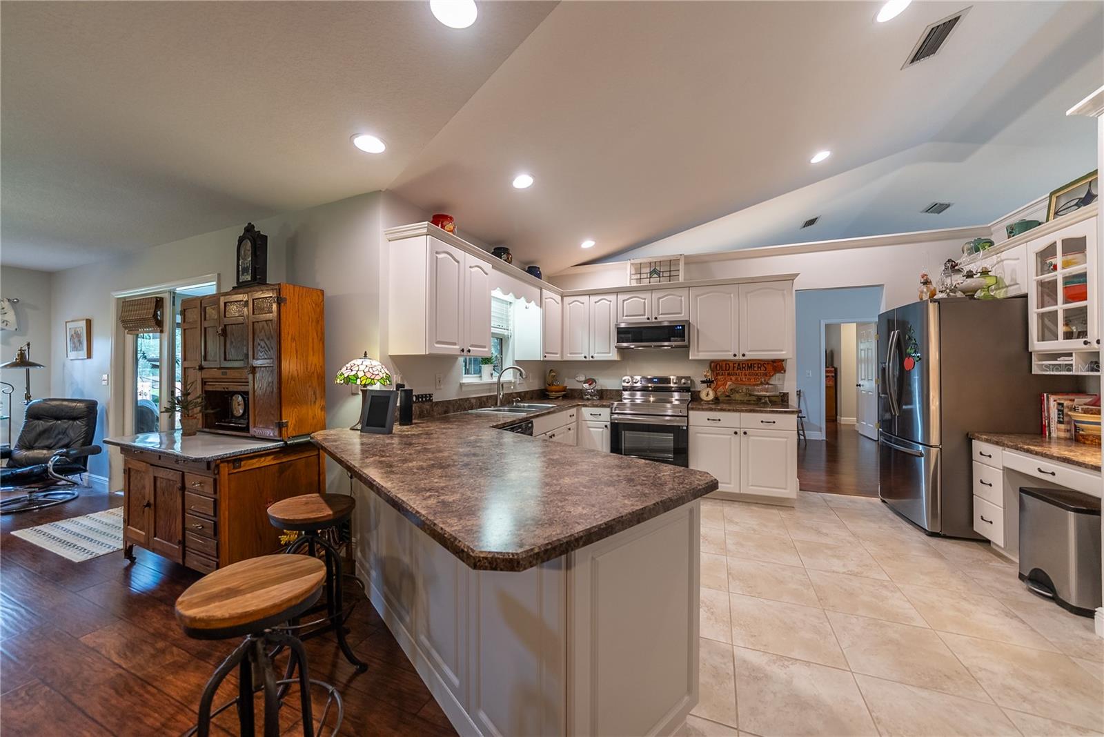 Image 6 of 25 For 5011 8th Street