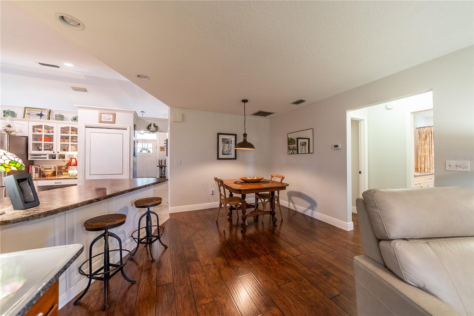 Image 7 of 25 For 5011 8th Street