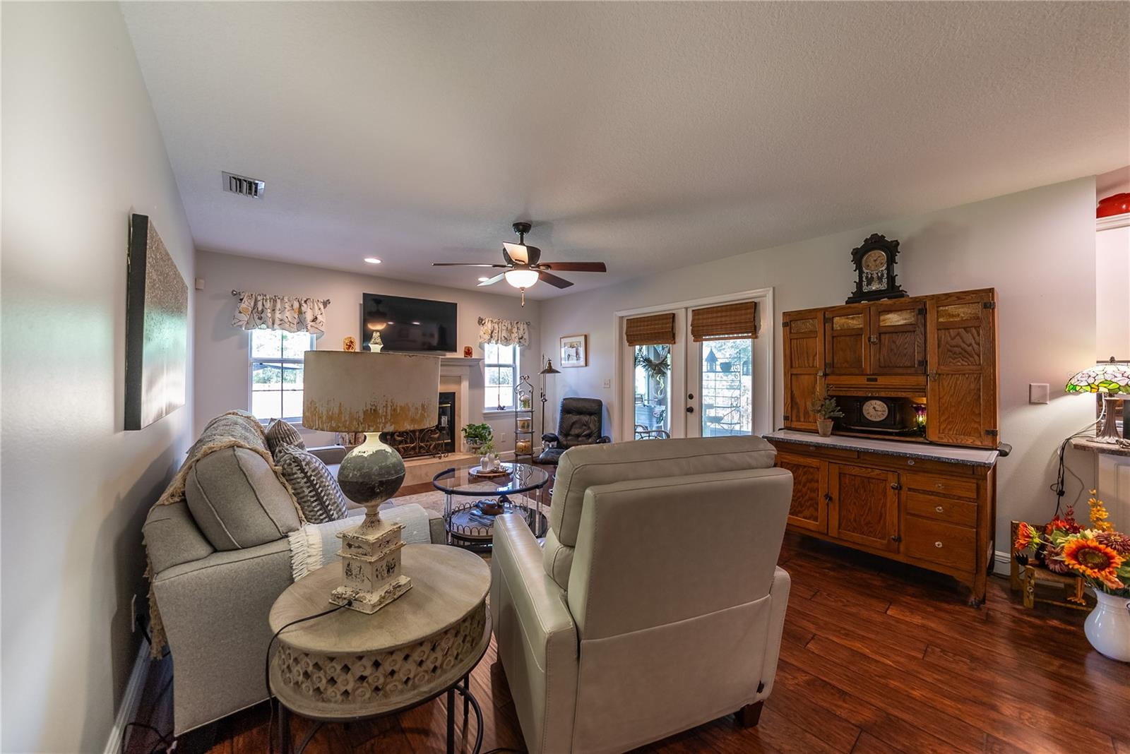 Image 9 of 25 For 5011 8th Street