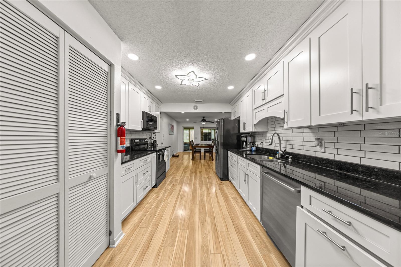 Image 23 of 30 For 8877 96th Street D