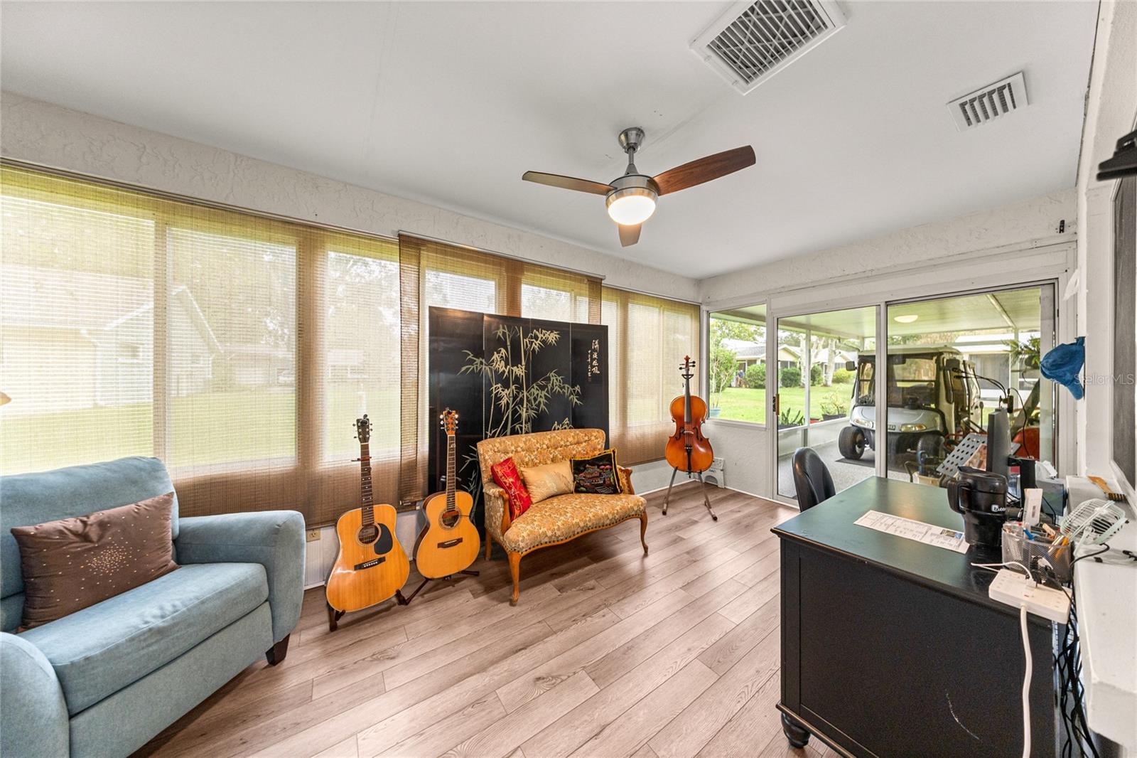 Image 25 of 30 For 8877 96th Street D