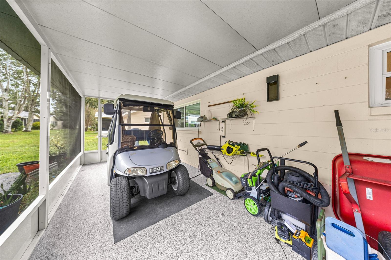 Image 27 of 30 For 8877 96th Street D