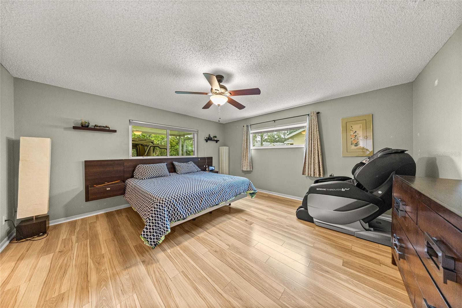 Image 7 of 30 For 8877 96th Street D