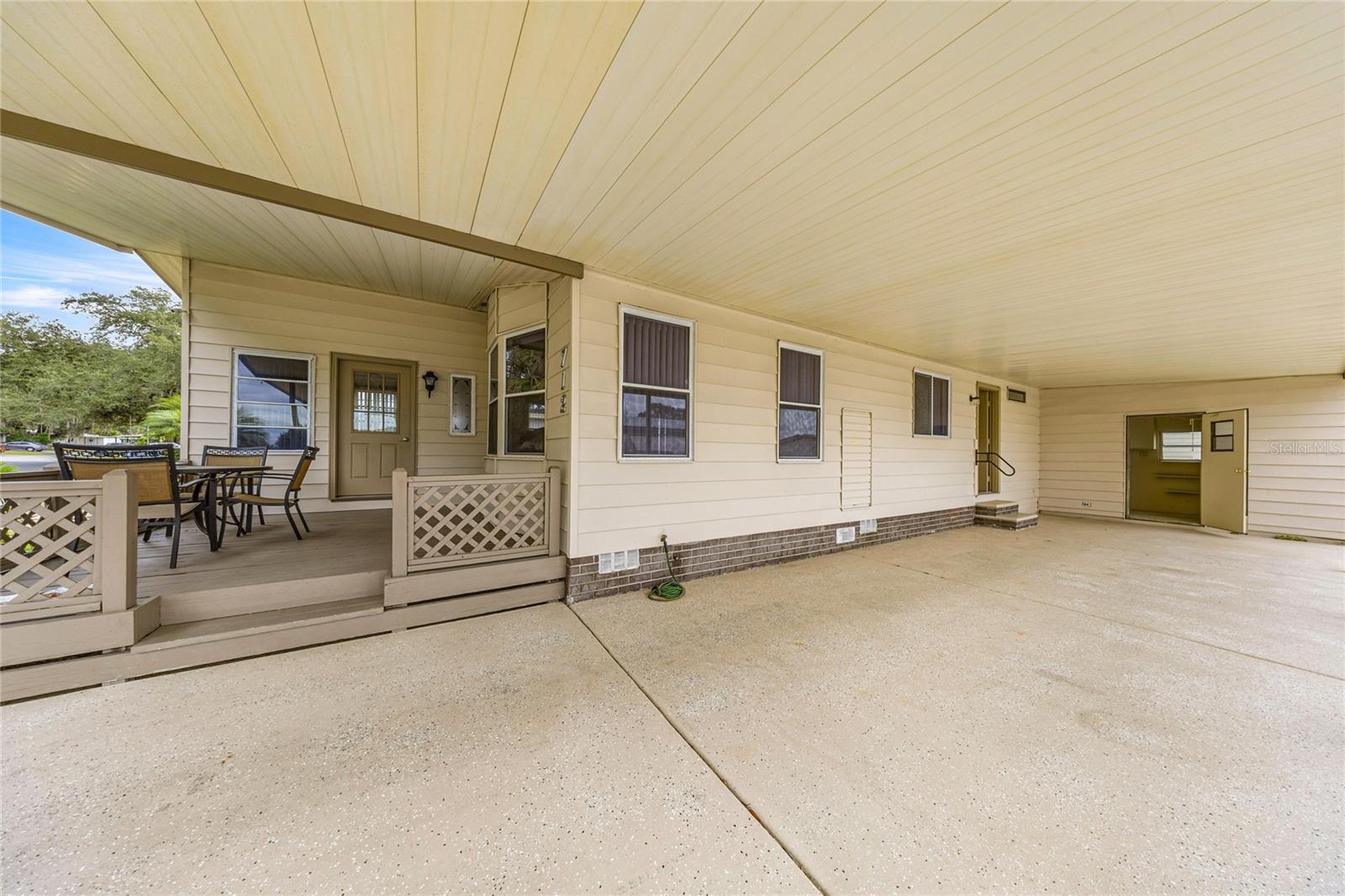 Image 3 of 31 For 712 Devon Drive