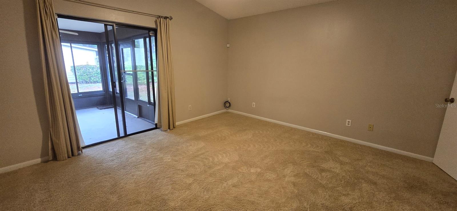 Image 12 of 16 For 1020 30th Avenue 107