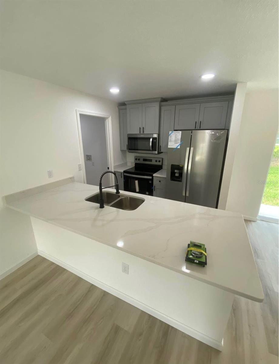 Image 12 of 15 For 5351 7th Place