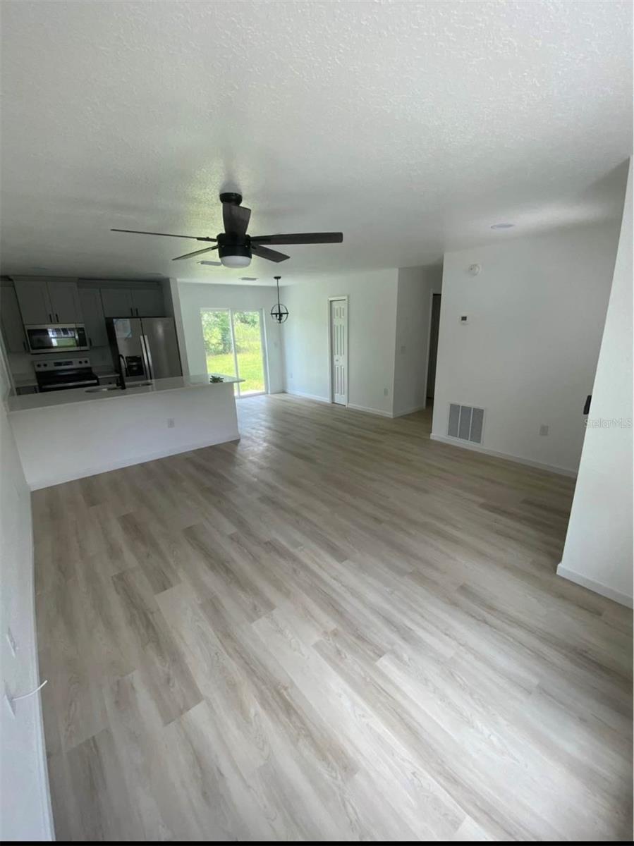 Image 3 of 15 For 5351 7th Place