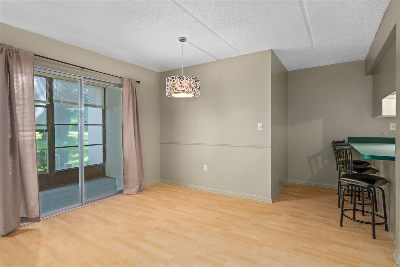 Image 14 of 53 For 2400 Forest Drive 117