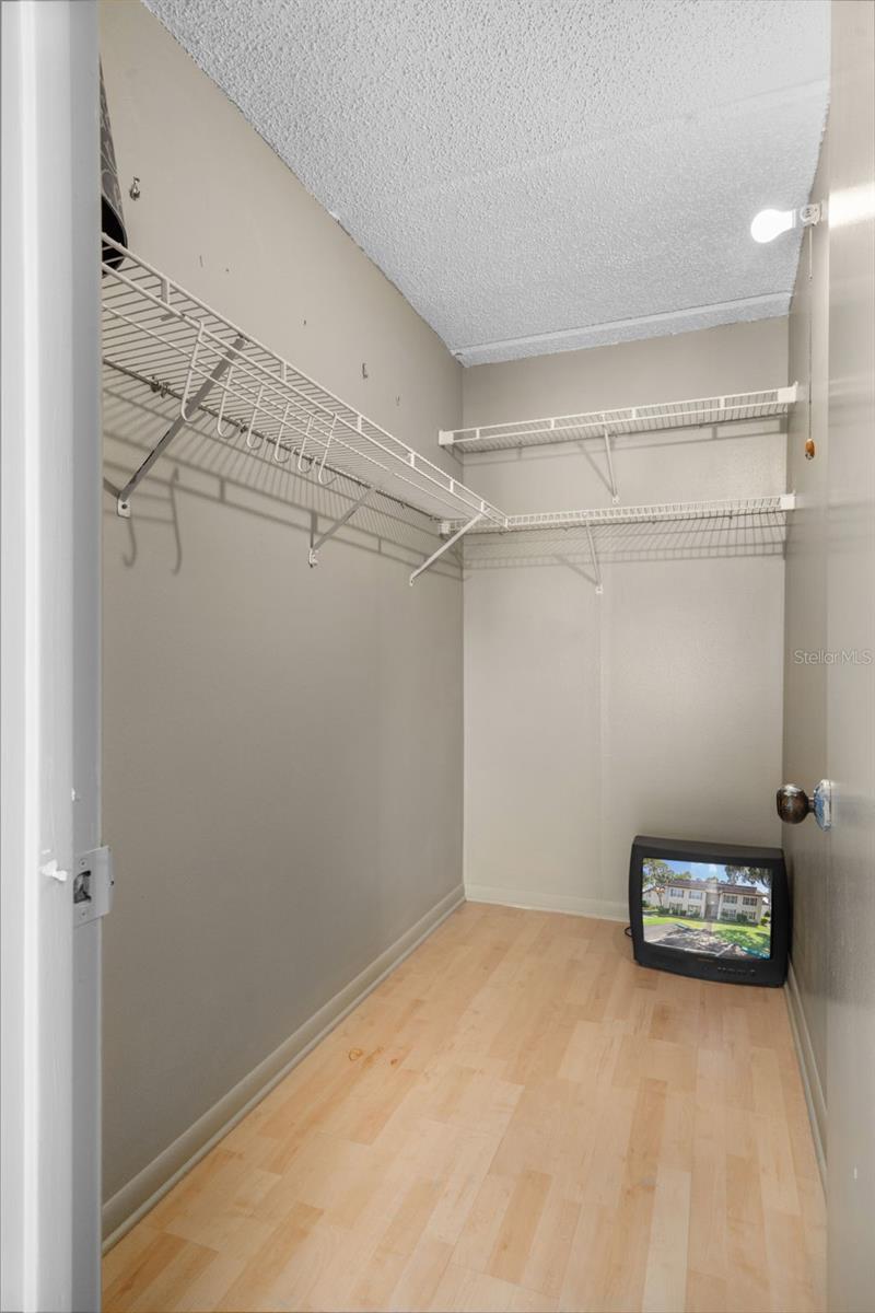 Image 25 of 53 For 2400 Forest Drive 117