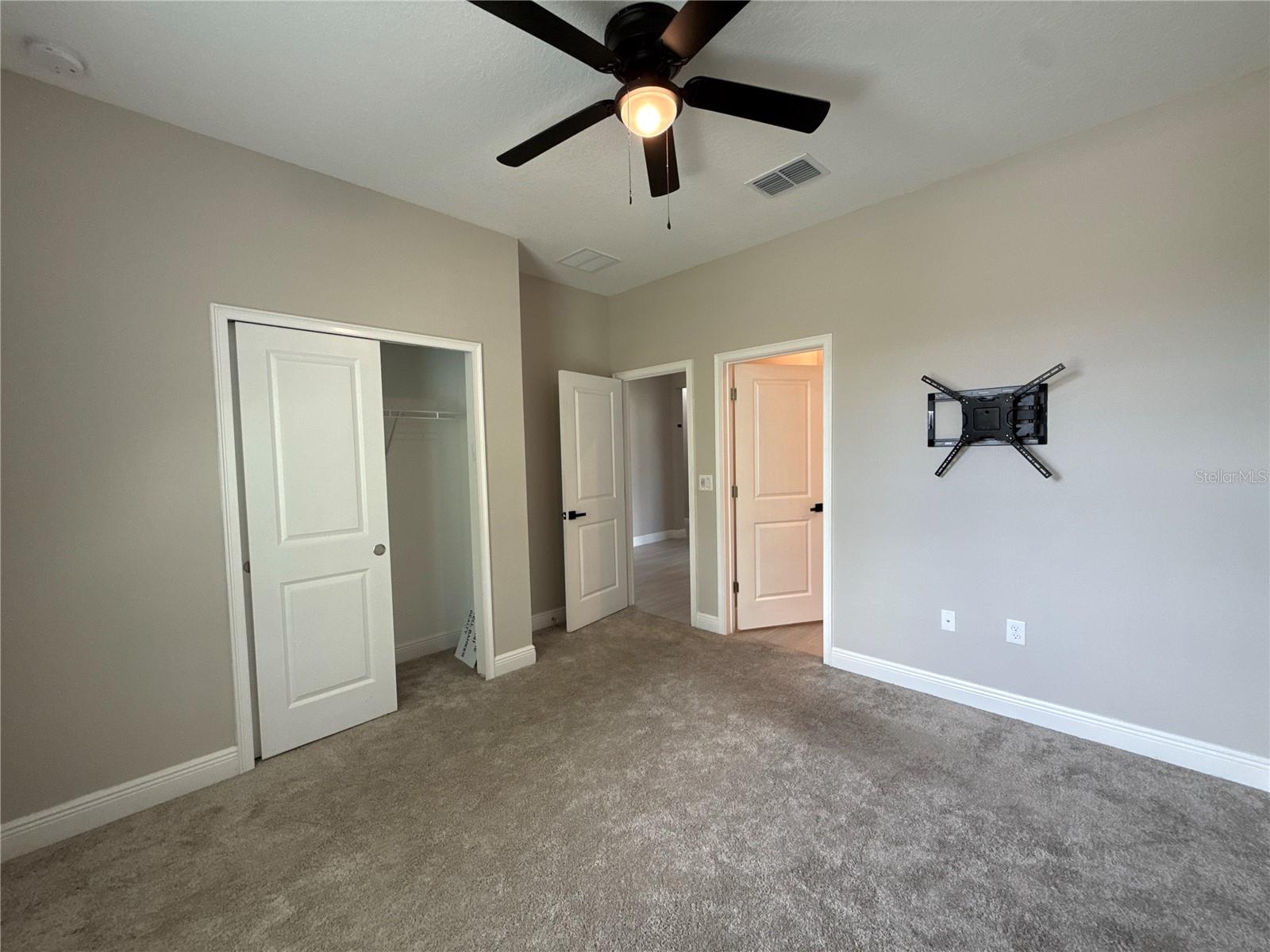 Image 20 of 25 For 3810 4th Terrace