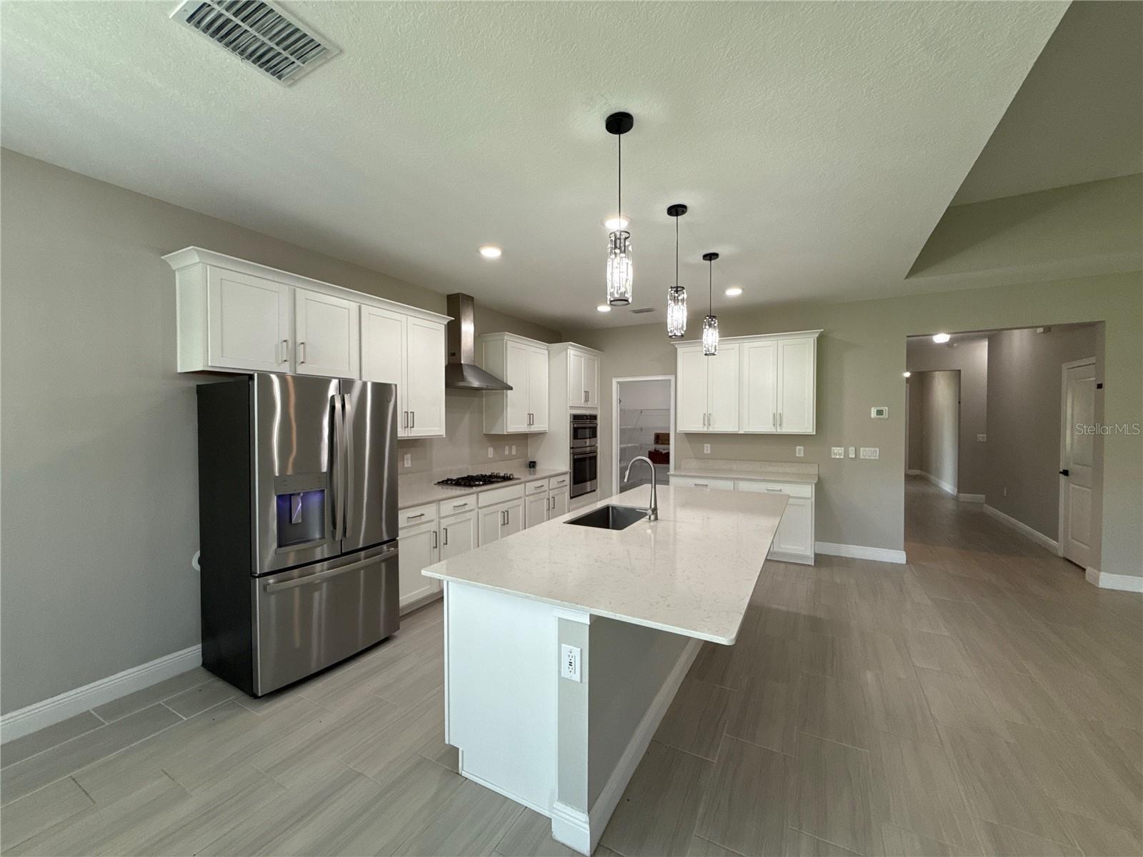 Image 3 of 25 For 3810 4th Terrace